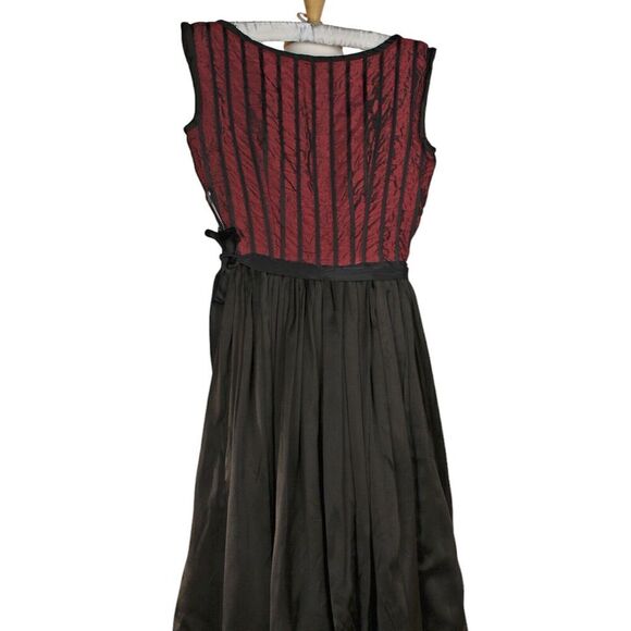 Vintage 50s Dress Fit and Flare Black Satin Circle Skirt Sze S B34 W22 - Hey Viv - Picture 4 of 6